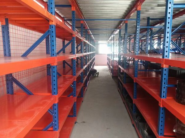 Racking Adjustable Metal Boltless Shelf and Racks Warehouse Storage Medium Duty Metal Rack Shelf